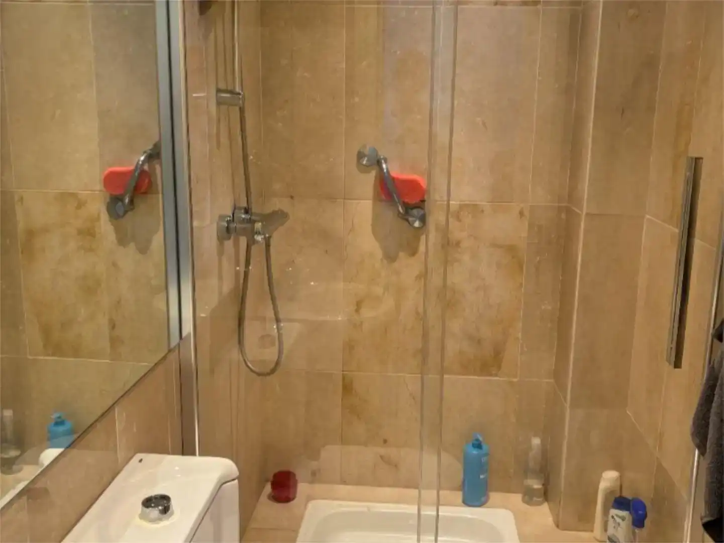 Bany de Pis de lloguer en Benahavís amb Aire condicionat i Piscina