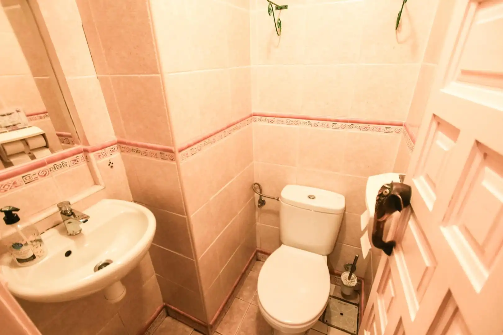 Baño de Local en traspaso en Dénia con Aire acondicionado y Amueblado