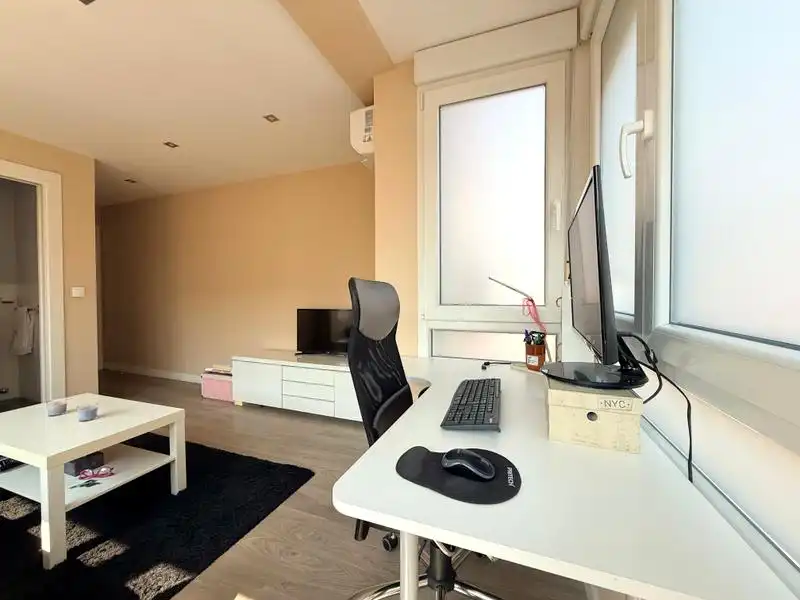 Sala d'estar de Pis en venda en Valladolid amb Aire condicionat i Calefacció