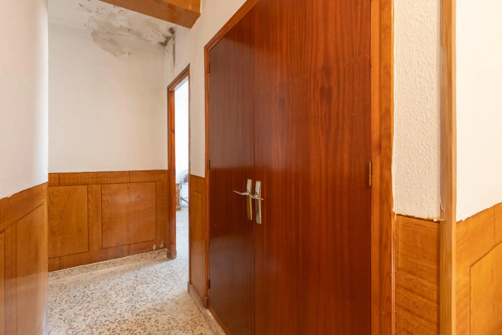 Buildings for sale in La Zubia
