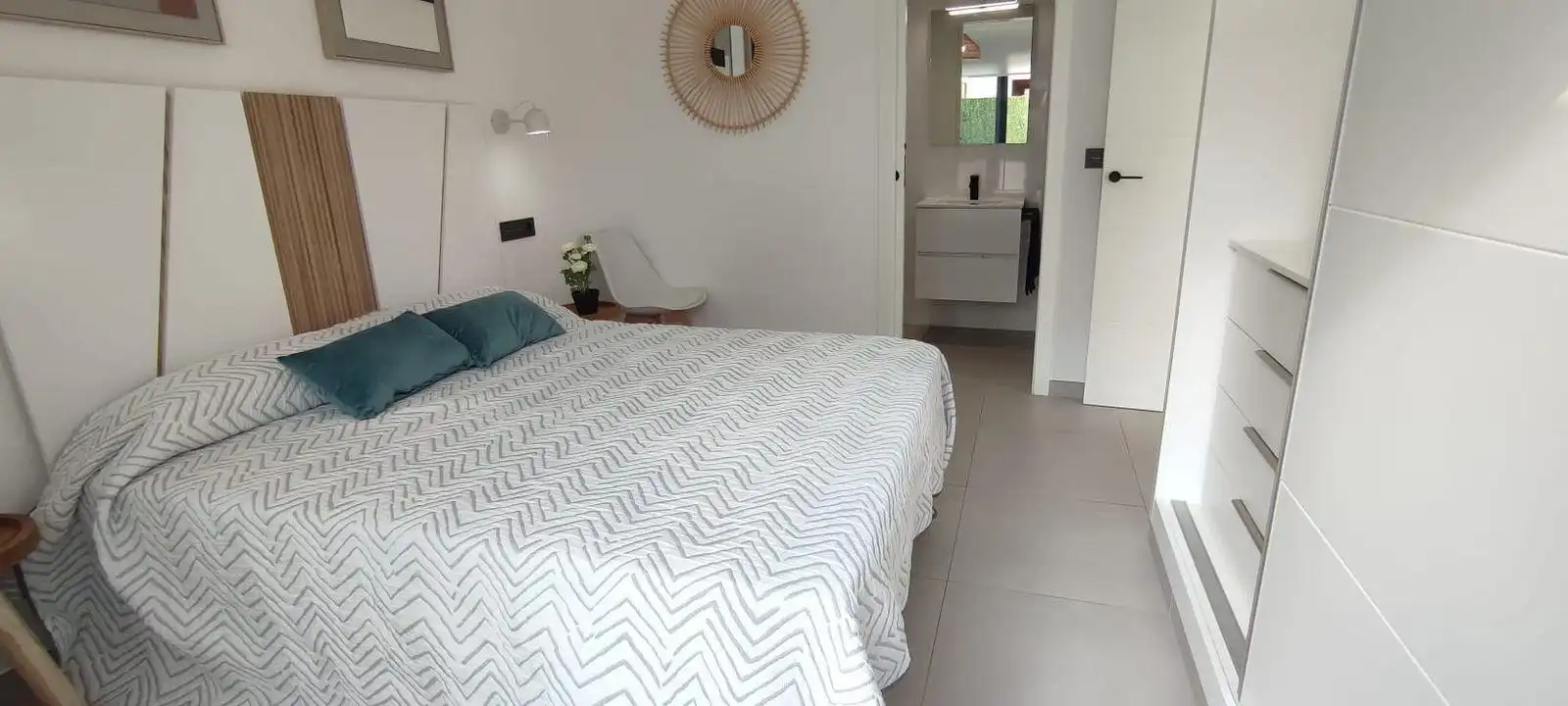 Dormitori de Casa o xalet en venda en Cartagena amb Aire condicionat, Calefacció i Jardí privat