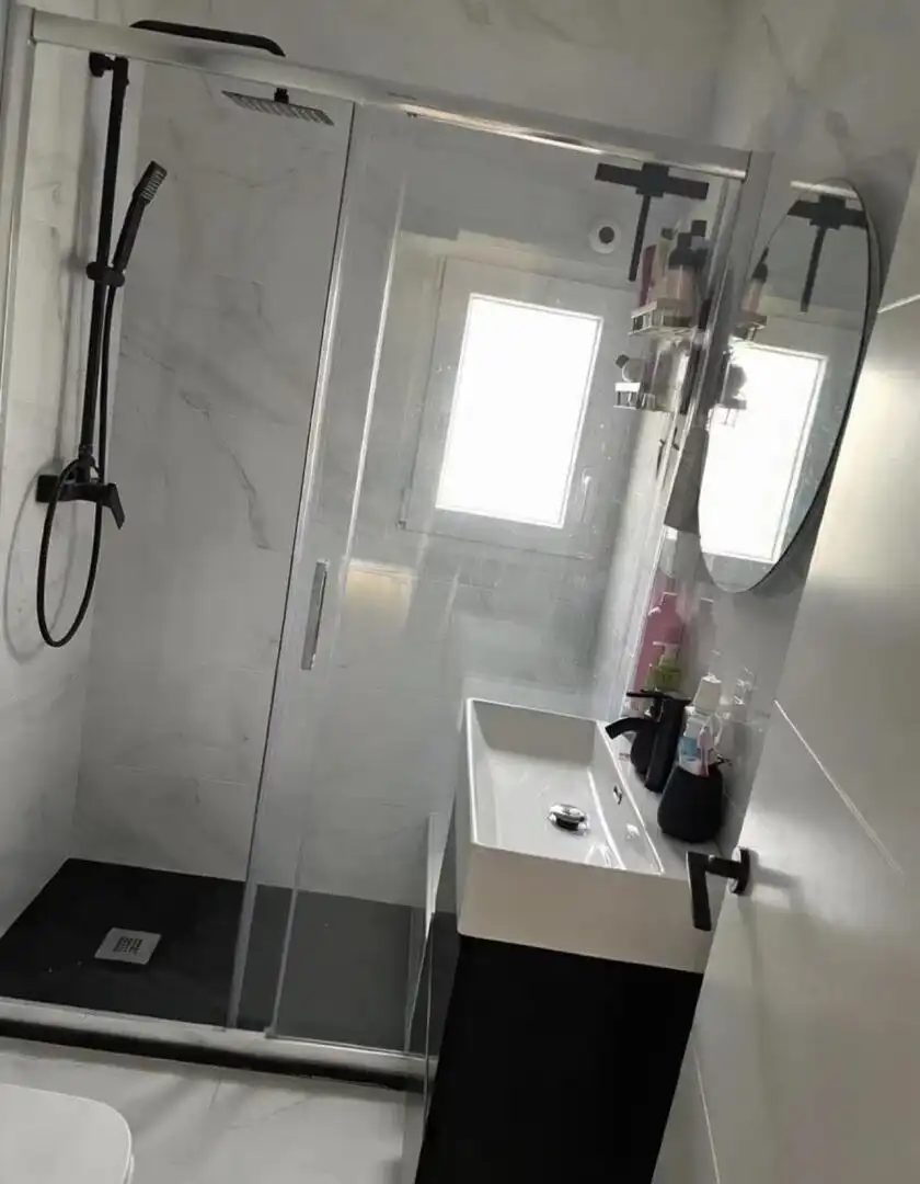 Baño de Casa adosada en venta en Alaior con Aire acondicionado, Calefacción y Jardín privado