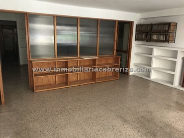 Ufficio con ascensore in affitto a Centro