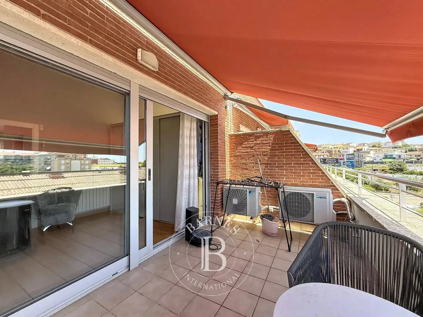 Terrasse von Einfamilien-Reihenhaus zum Verkauf in Calella mit Klimaanlage, Heizung und Terrasse