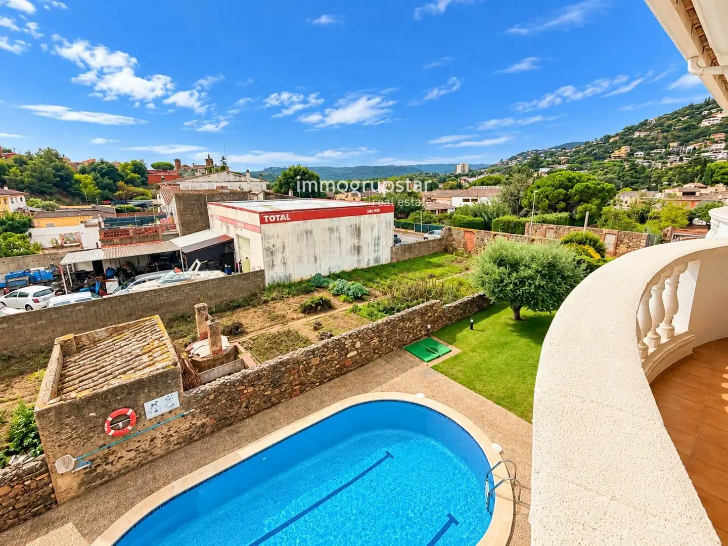 Piscina de Apartamento en venta en Poble