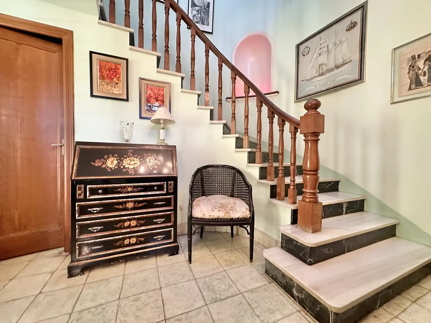 Einfamilien-Reihenhaus zum Verkauf in El Masnou mit Heizung, Privatgarten und Terrasse