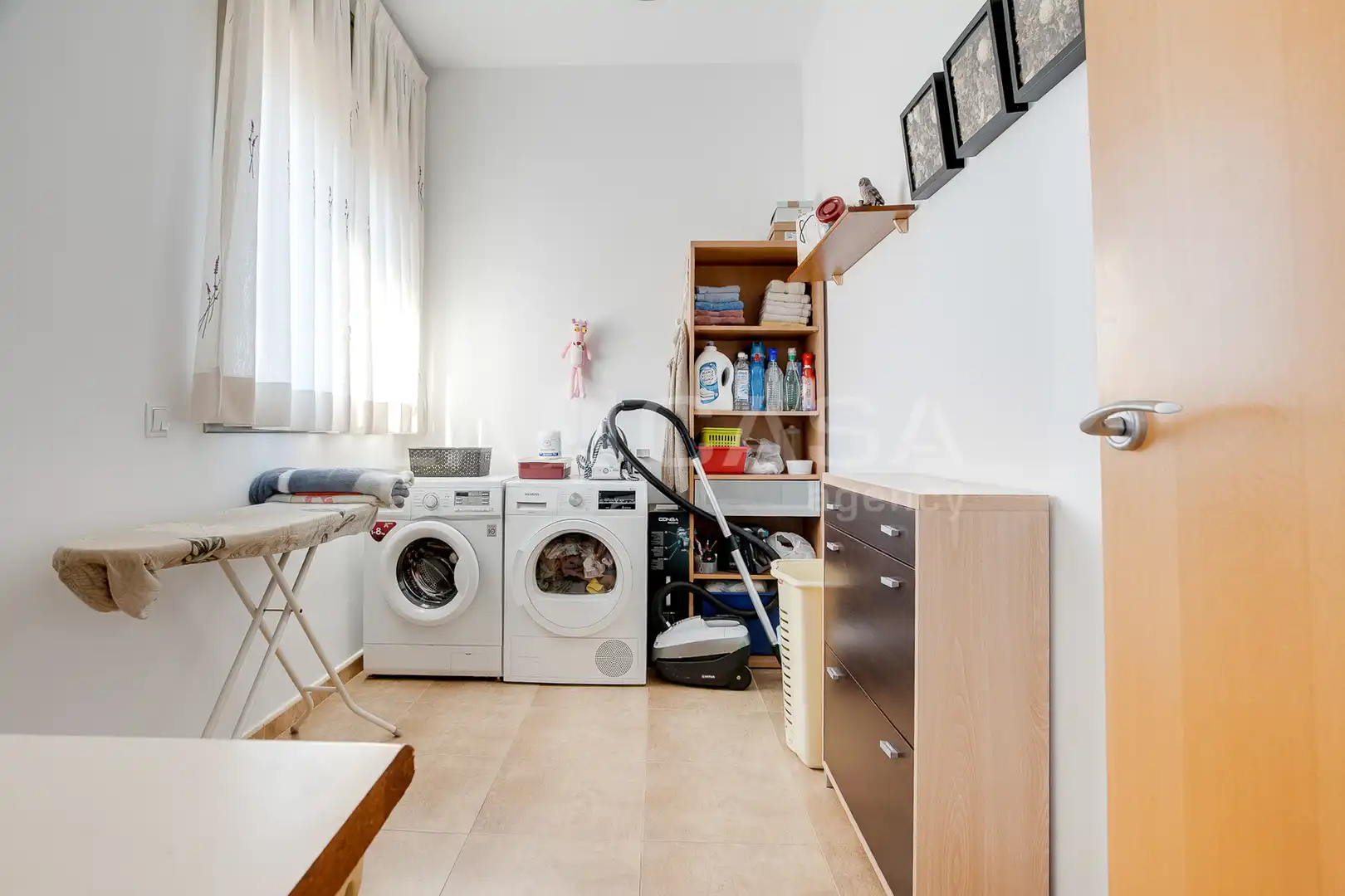 Dormitori de Casa o xalet en venda en Montornès del Vallès amb Aire condicionat, Calefacció i Jardí privat