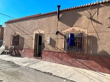 Casa en venda a Calle Cañada Cortes 8