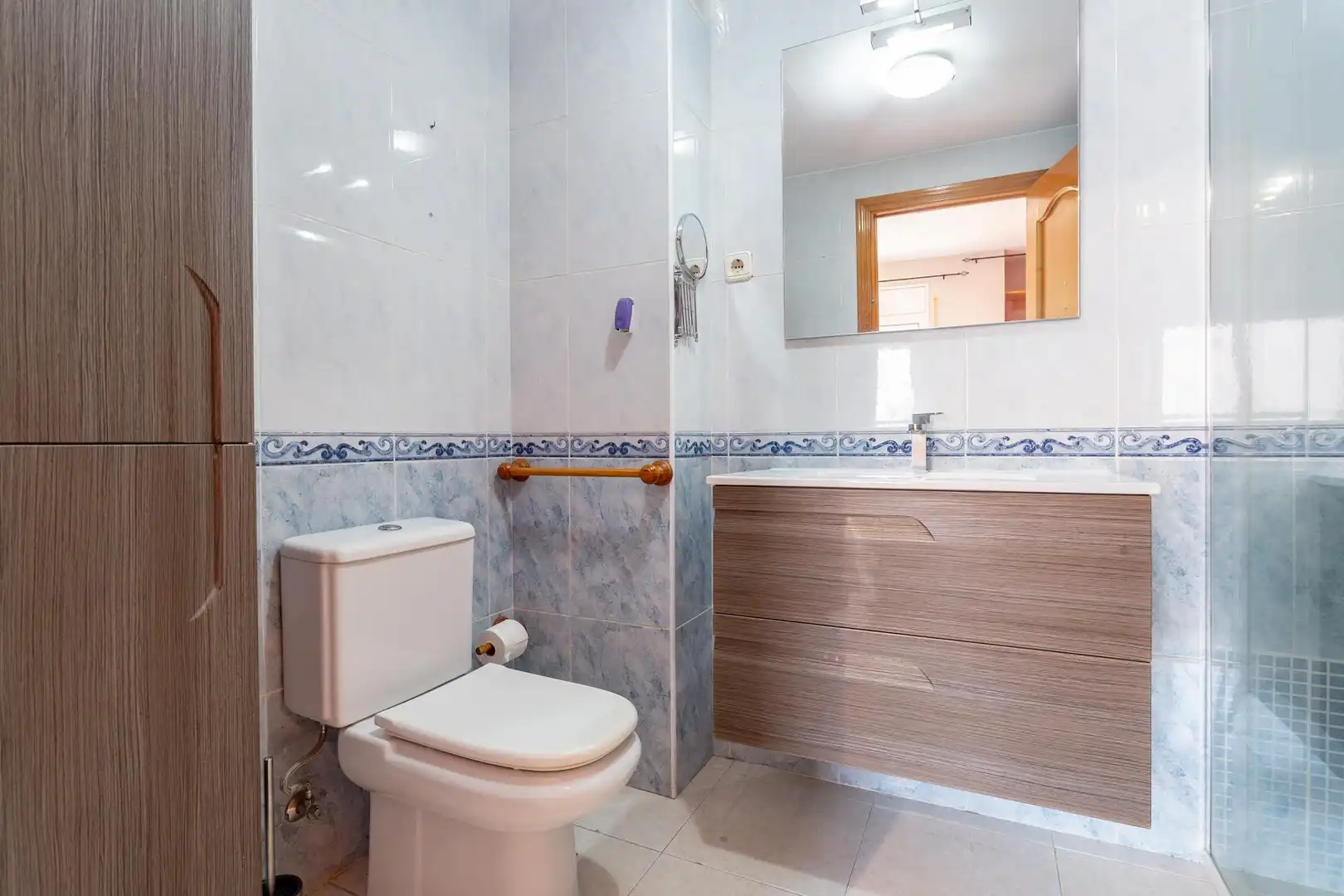 Bathroom of Flat for sale in Tarragona  with Heating
