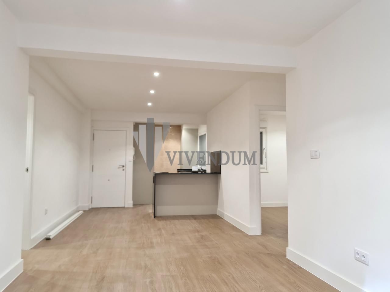 Sala d'estar de Apartament en venda en Vigo 