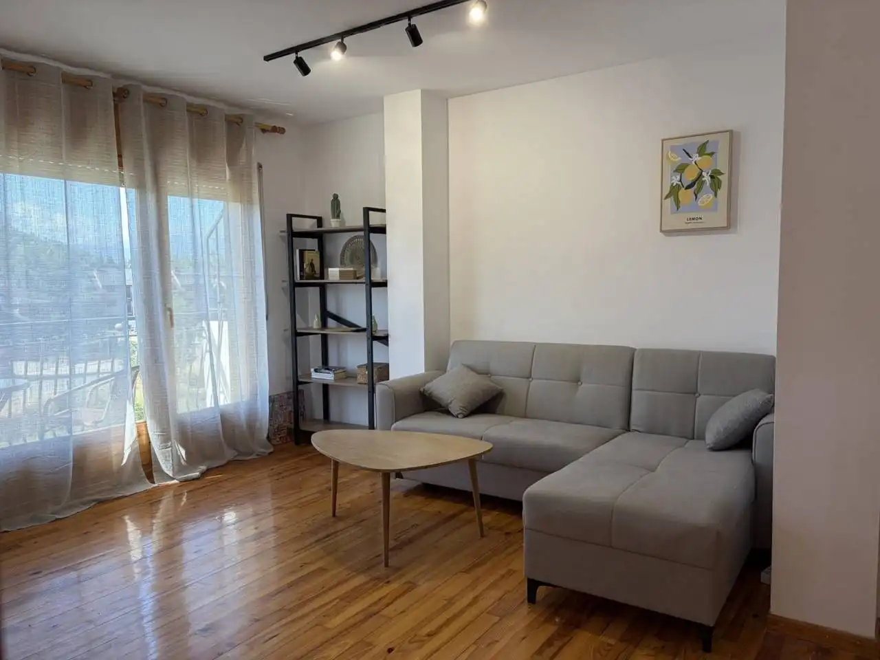 Mini appartamento con terrazza in affitto a Calle Estavar, imagen 2