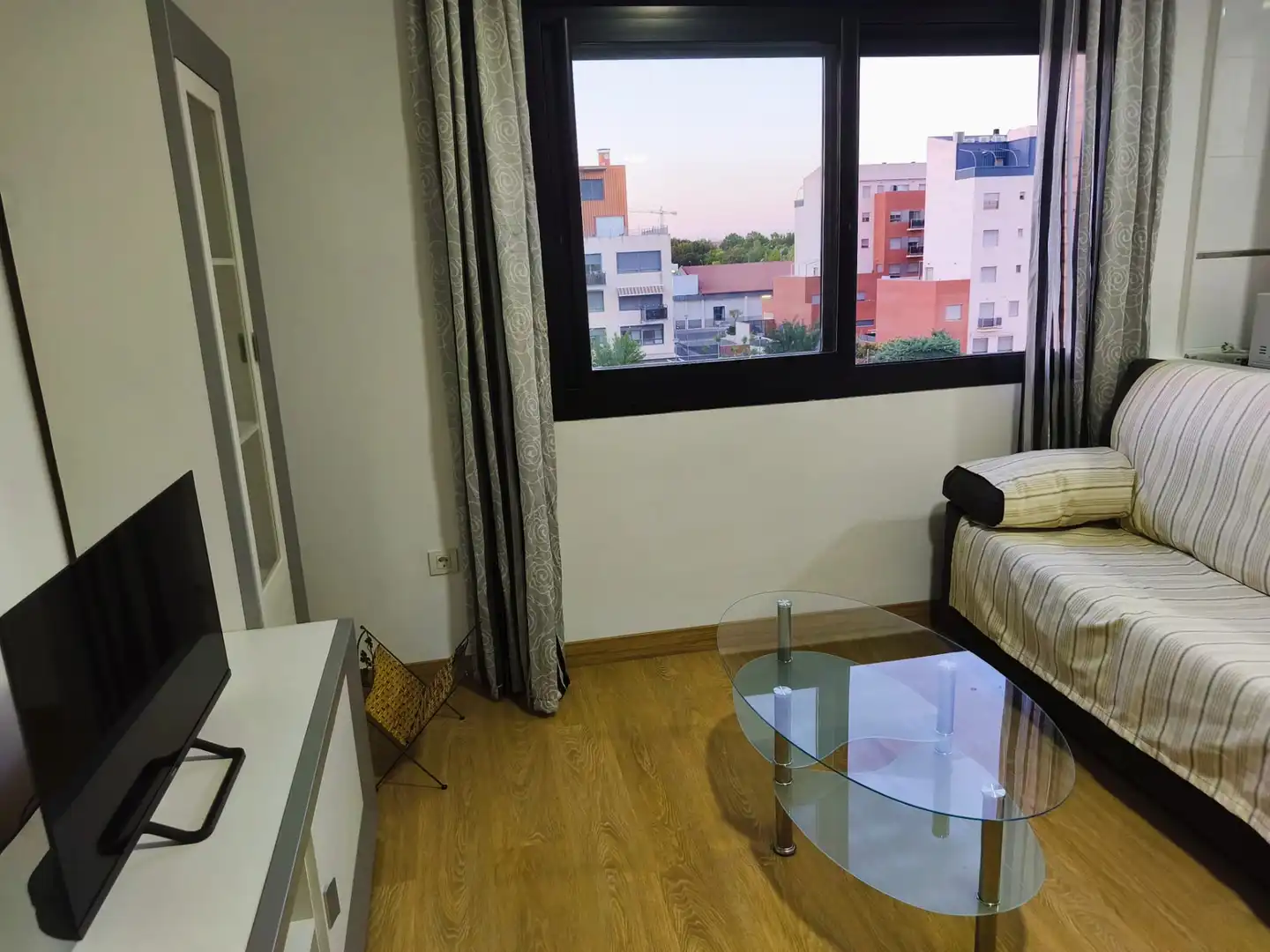 Habitación de Estudio de alquiler en Nuevo Hospital