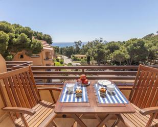 Terrassa de Apartament en venda en Palafrugell amb Terrassa, Piscina i Moblat