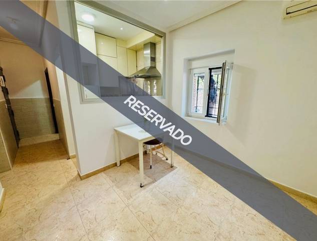 Piso en Venta en Calle Pablo Neruda en Palomarejos