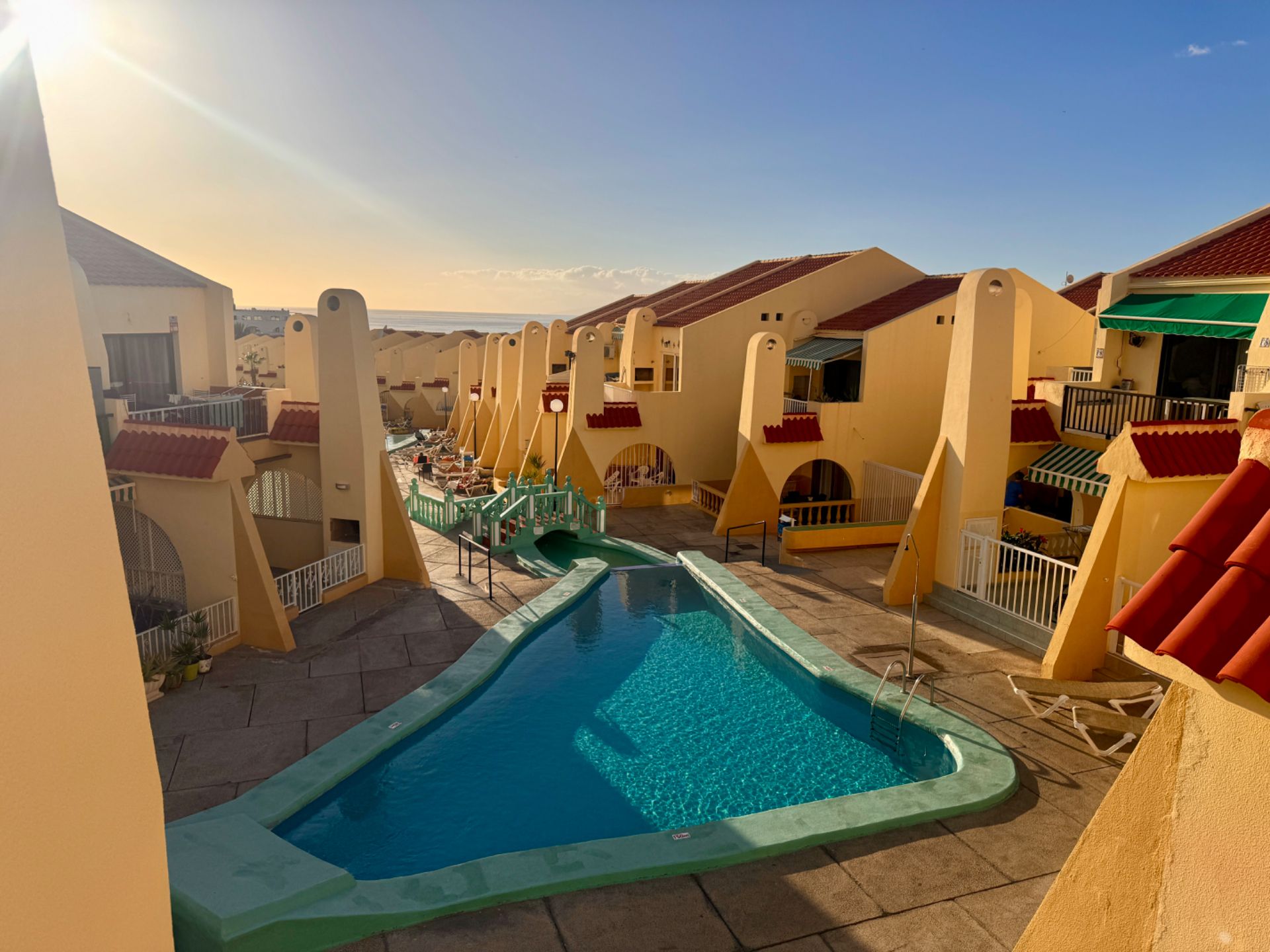 Piscina de Apartament en venda en Adeje amb Moblat, Microones i TV