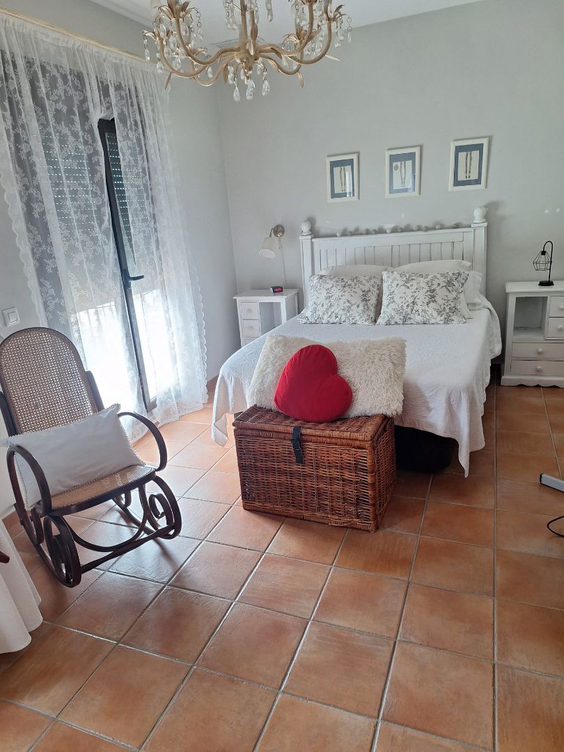 House or chalet for sale in Calle Ave del Paraíso, 6, Núcleo urbano