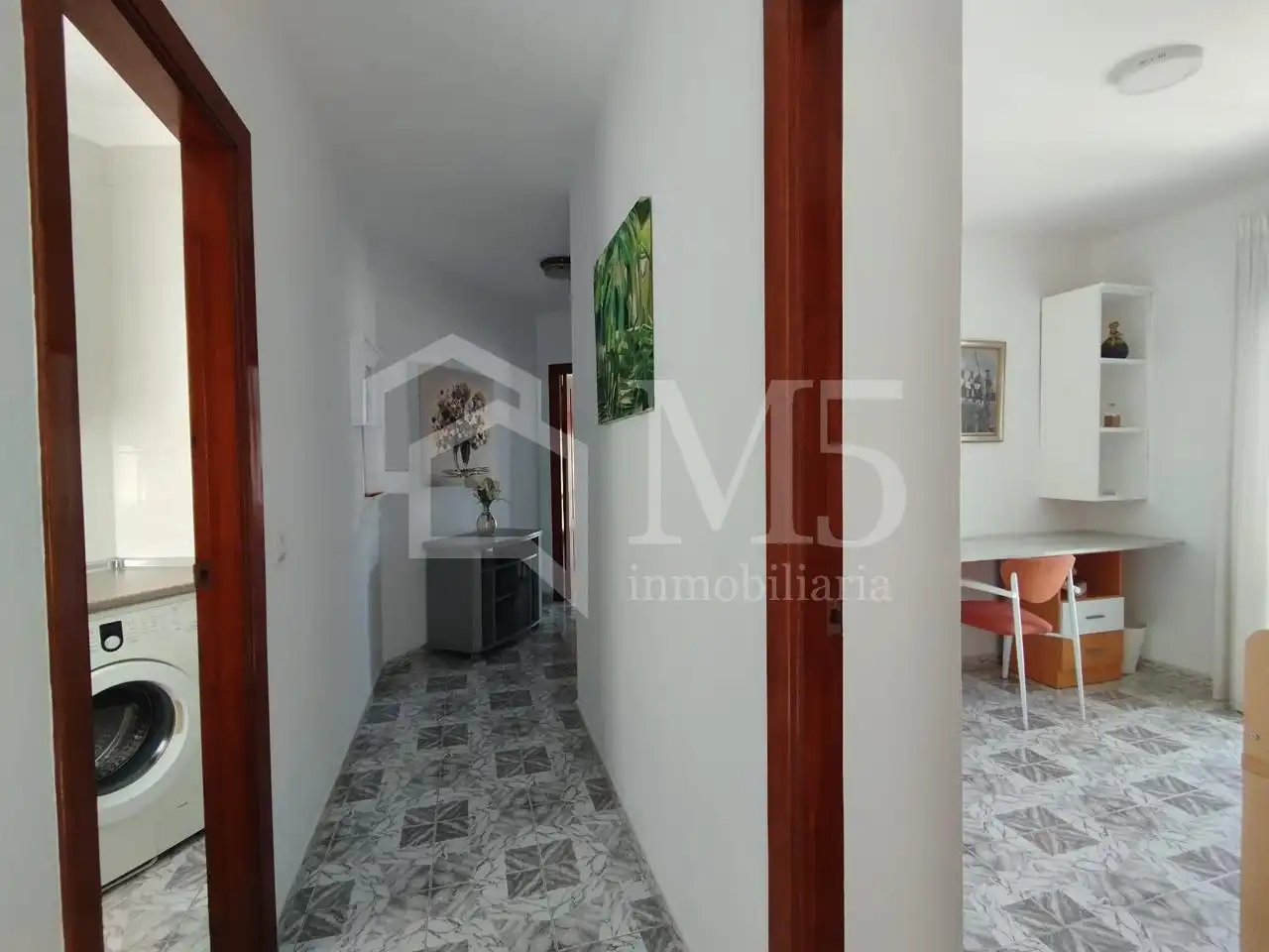 Wohnung zum Verkauf in Nerja mit Klimaanlage, Terrasse und Möbliert