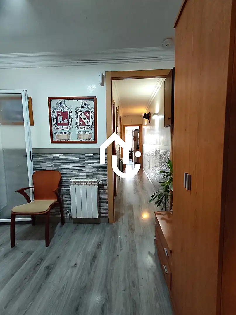 Piso con terraza en venta en Carrer de Mossèn Jacint Verdaguer, imagen 14