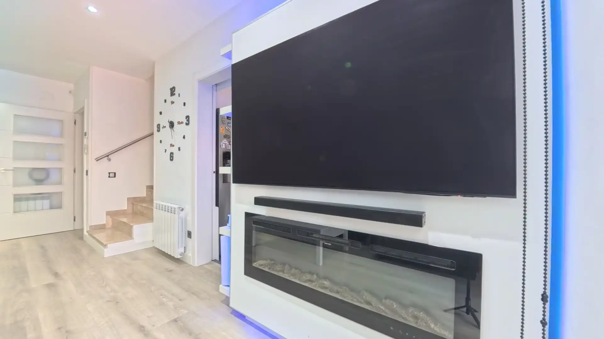 Living room of Detached homes for sale in Cubelles  with Air Conditioner, Heating and Private garden
