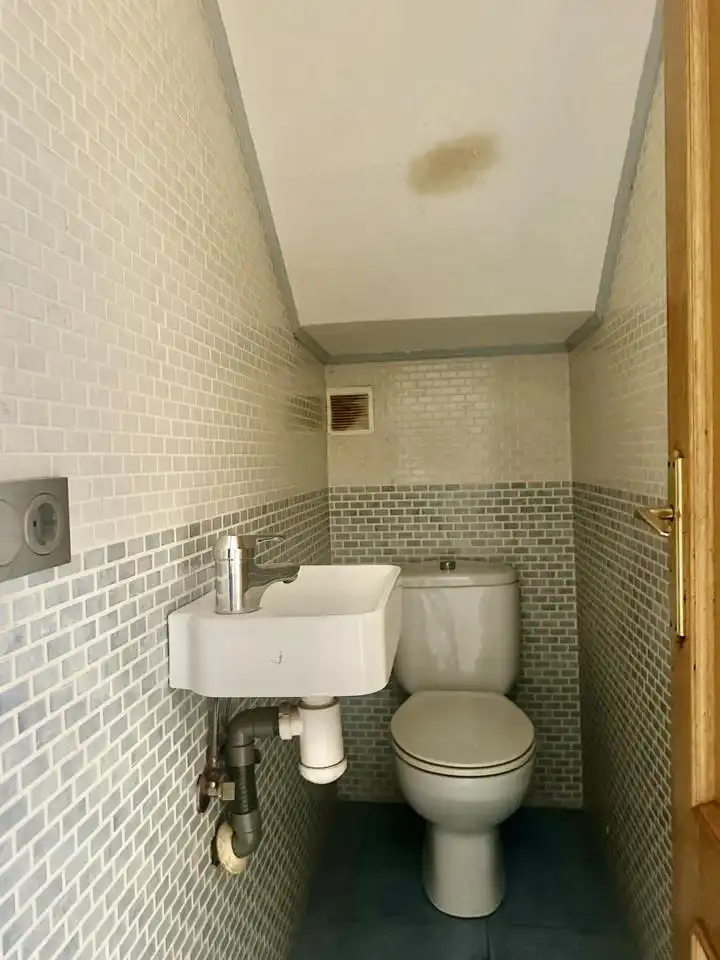 Semi-detached house with pool for sale in Camí de Ferran, imagen 11