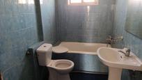 Bathroom of Flat for sale in La Línea de la Concepción