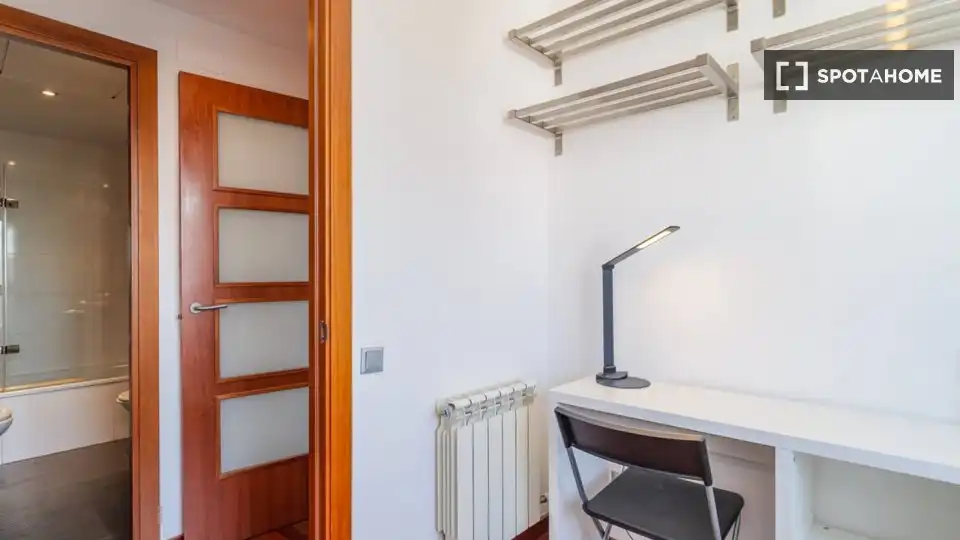 Piso de alquiler en Barcelona con Aire acondicionado, Calefacción y Amueblado