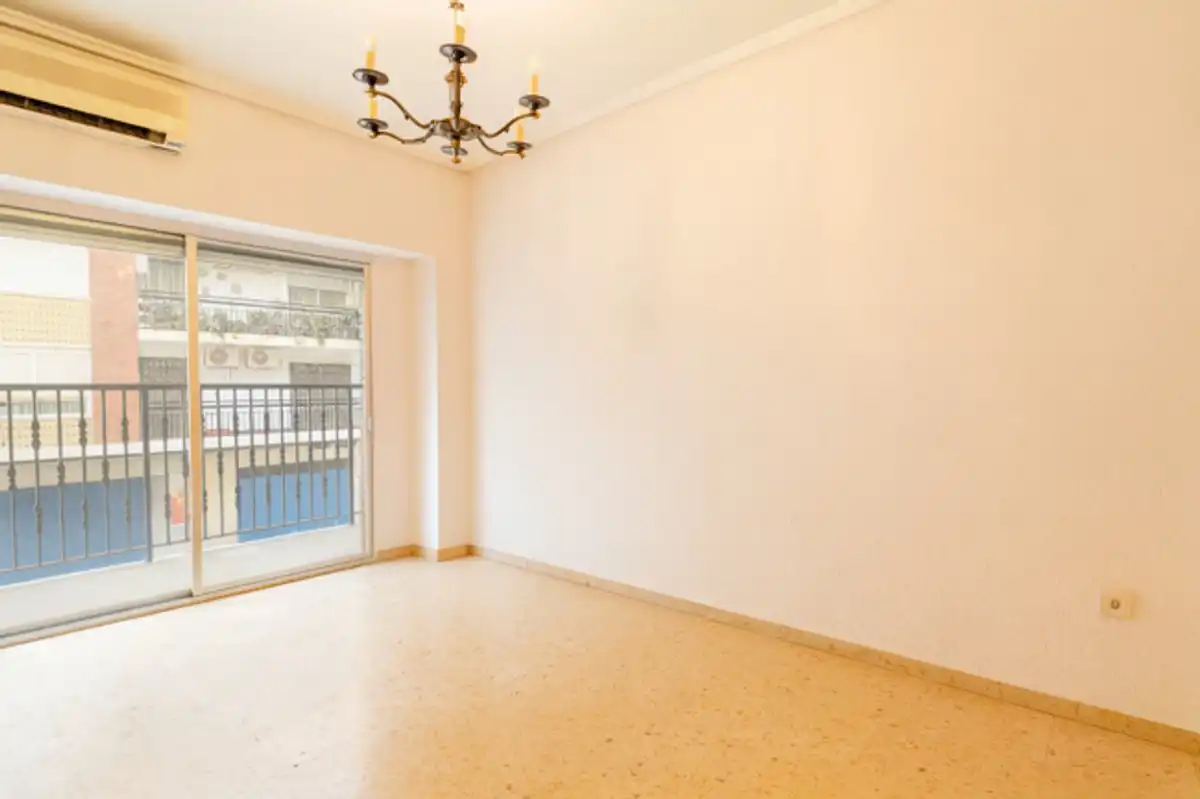 Flat with terrace for sale in Carrer de Franco Tormo, imagen 5