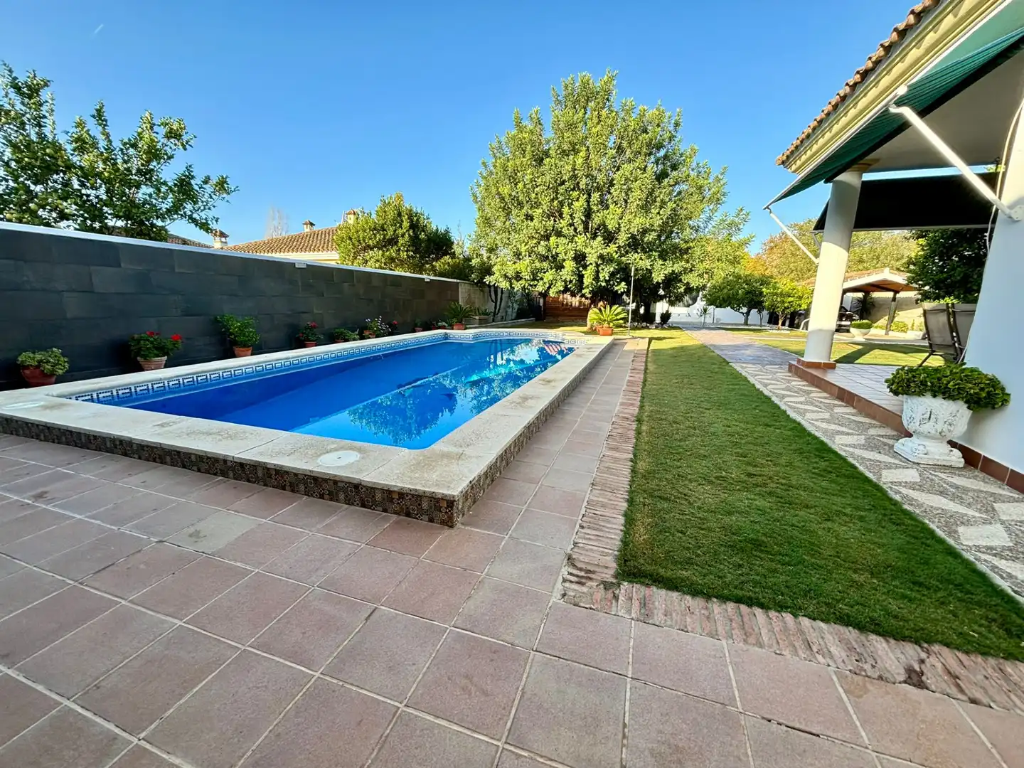 Piscina de Casa o xalet en venda en Arcos de la Frontera amb Jardí privat, Traster i Piscina