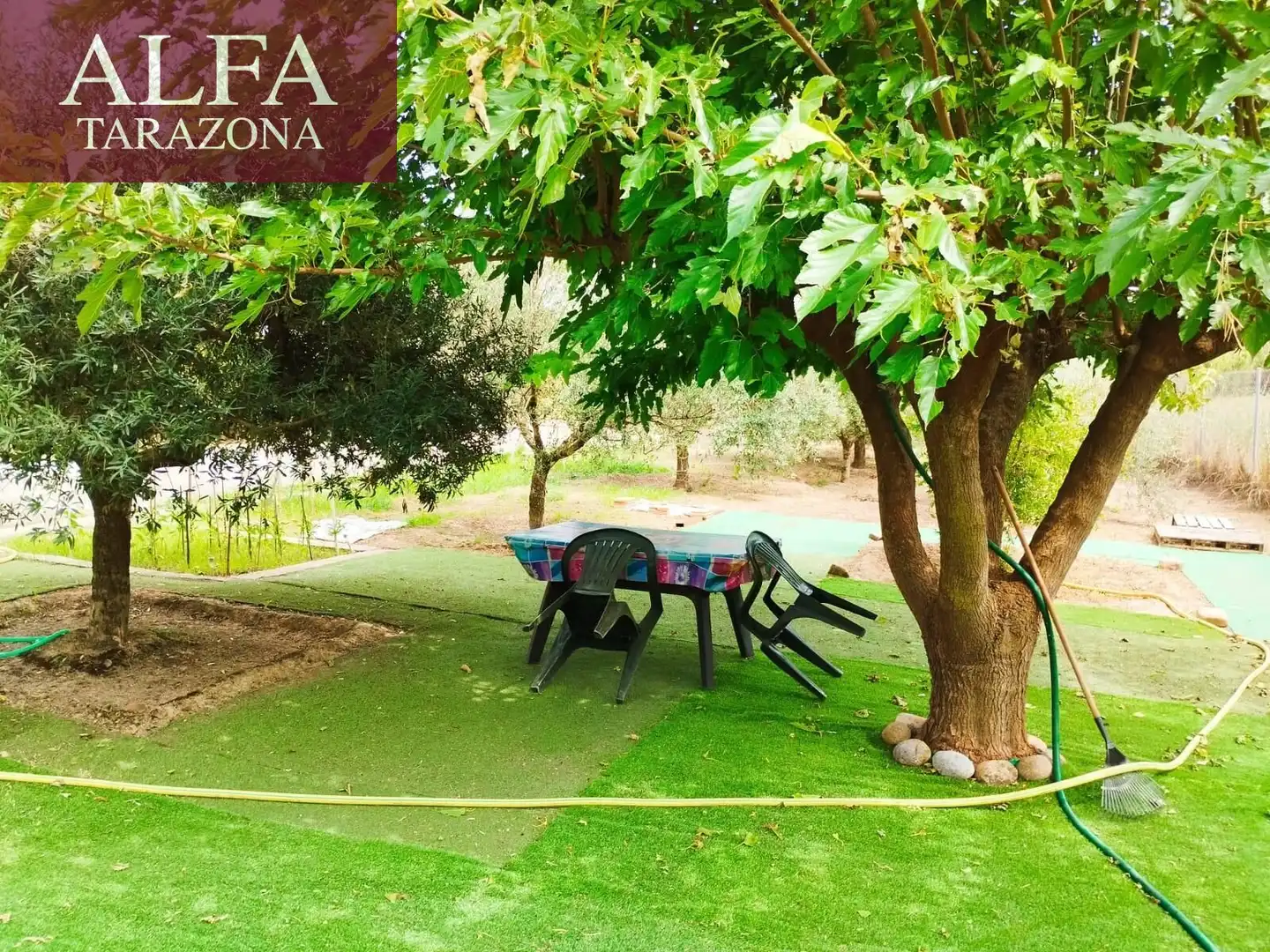 Garden of Country homes for sale in Novallas