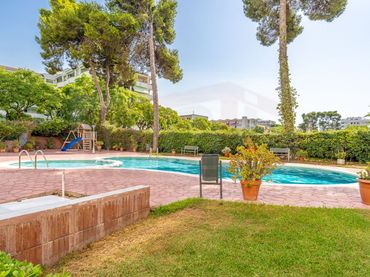 Wohnung mit Pool zum Verkauf in Mar i Camp - Platja dels Capellans