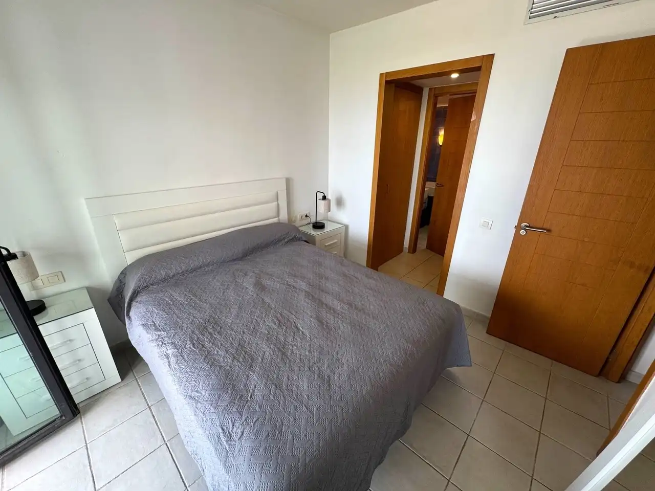 Dormitori de Apartament en venda en Mojácar amb Aire condicionat, Terrassa i Piscina