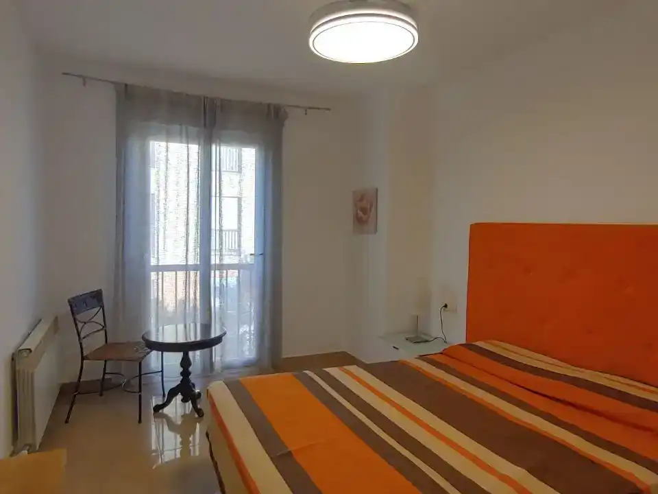 Schlafzimmer von Wohnung zur Miete in Granada mit Klimaanlage, Schwimmbad und Möbliert