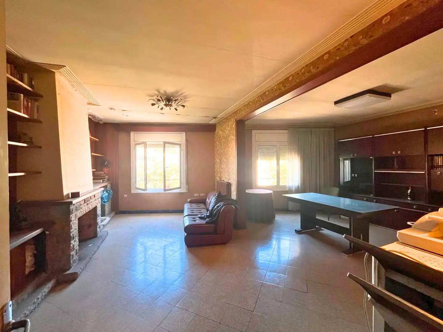 Living room of Houses for sale in Terrassa  with Air Conditioner, Heating and Terrace
