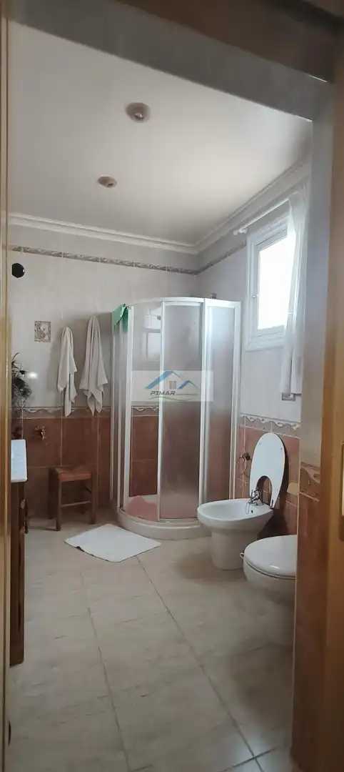 Bany de Casa o xalet en venda en Elche / Elx amb Aire condicionat, Calefacció i Terrassa