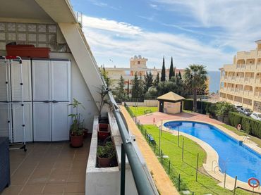 Pis amb piscina en venda a Torrequebrada