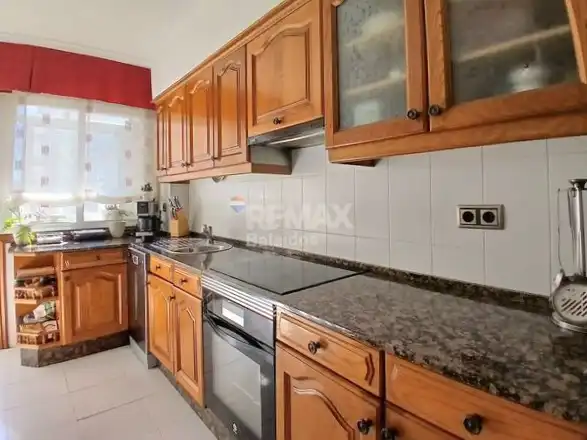Piso con ascensor en venta en Rúa Estorniño, imagen 4