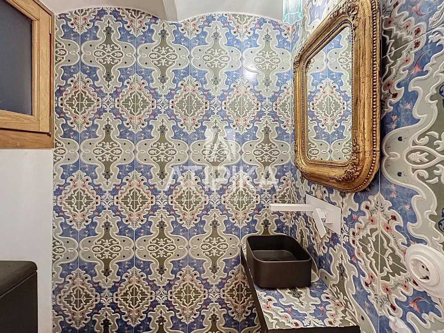 Bathroom of Duplexes for rent in Barcelona  with Air Conditioner, Terrace and Furnished