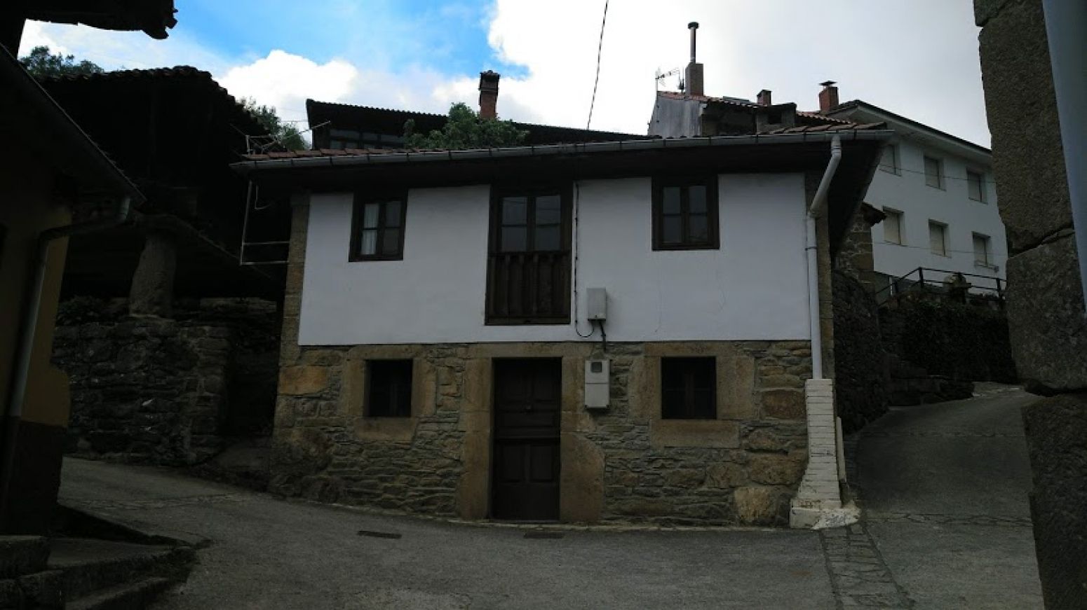 Exterior view of House or chalet for sale in Caso