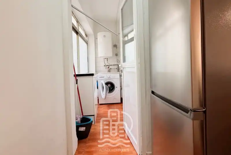 Piso con terraza en venta en Carrer dAlmagro 1, imagen 8