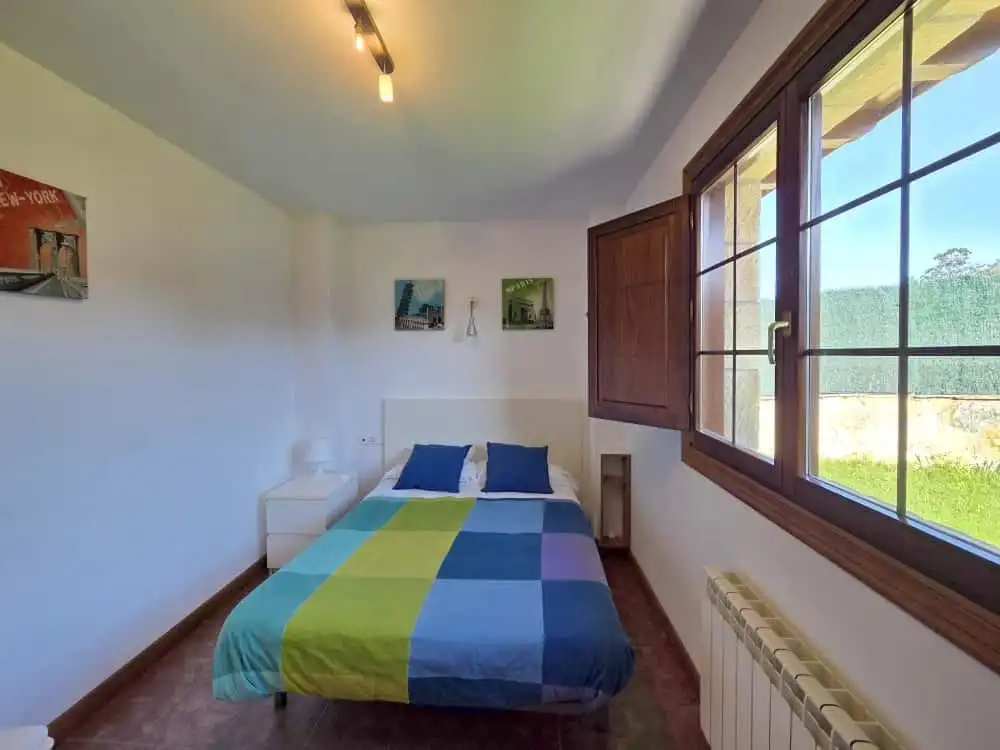 Dormitori de Casa adosada en venda en Ribamontán al Monte amb Calefacció, Jardí privat i Terrassa