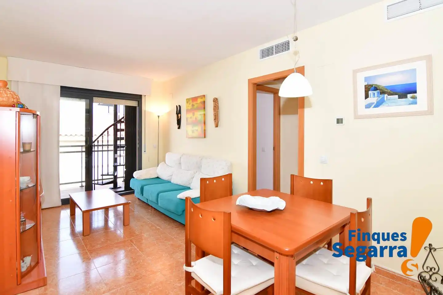 Sala de estar de Piso en venta en El Vendrell con Balcón y Piscina comunitaria