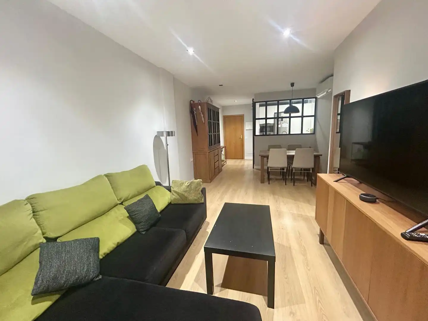 Sala d'estar de Pis en venda en Jerez de la Frontera amb Aire condicionat, Calefacció i Parquet