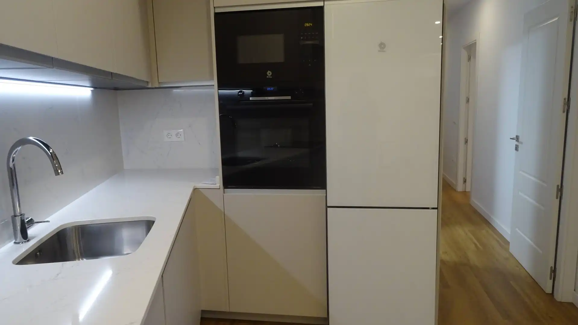 Wohnung zur Miete in Arenales - Lugo - Avda. Marítima