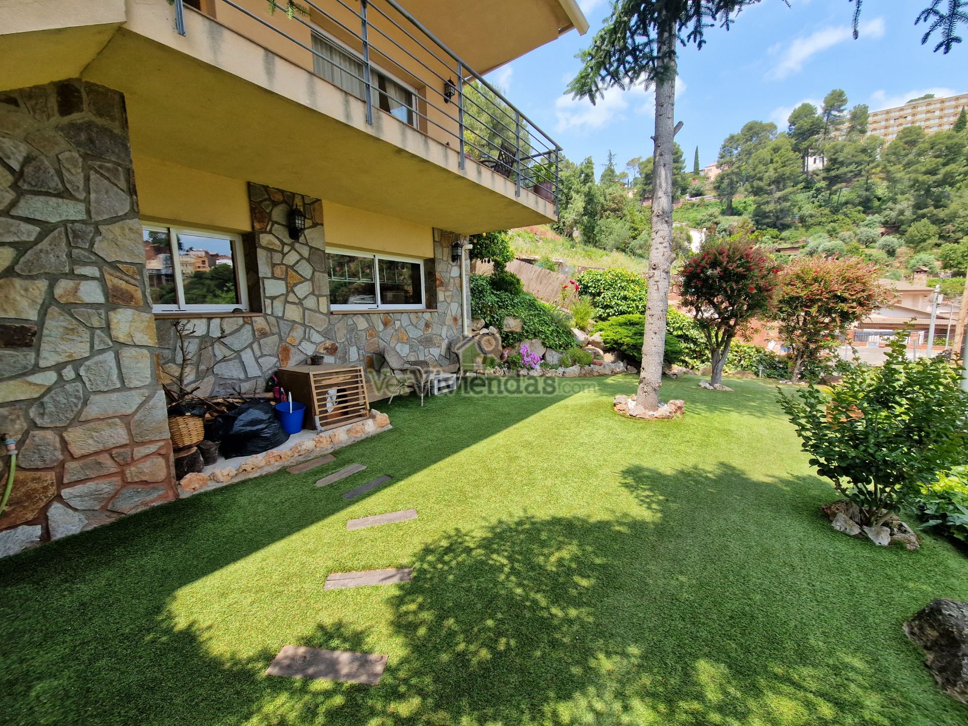 Jardí de Casa o xalet en venda en Corbera de Llobregat amb Calefacció, Jardí privat i Terrassa