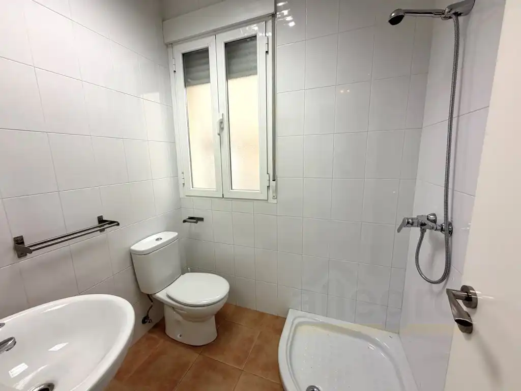 Baño de Oficina de alquiler en Madrid
