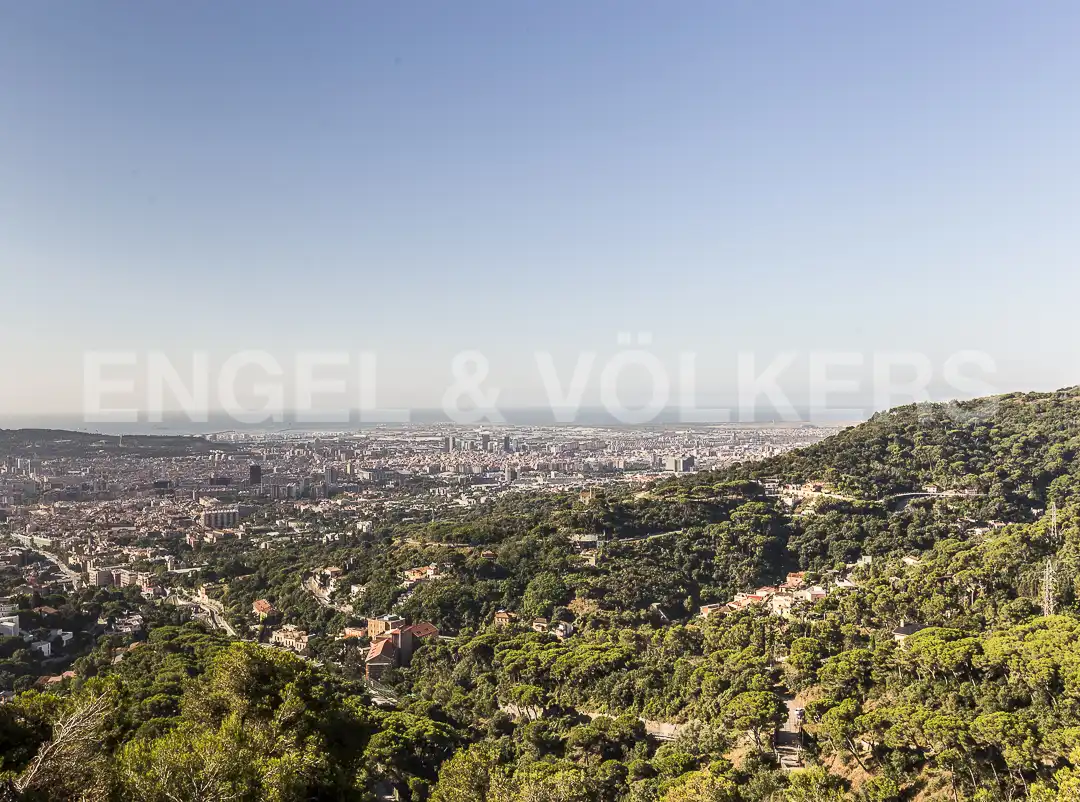Exterior view of Houses for sale in Barcelona  with Heating, Private garden and Parquet flooring