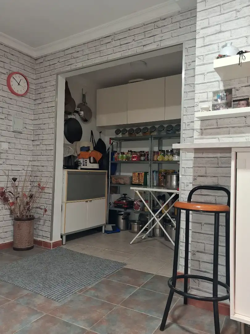 Cocina de Casa o chalet en venta en Castilleja de la Cuesta con Aire acondicionado, Calefacción y Jardín privado