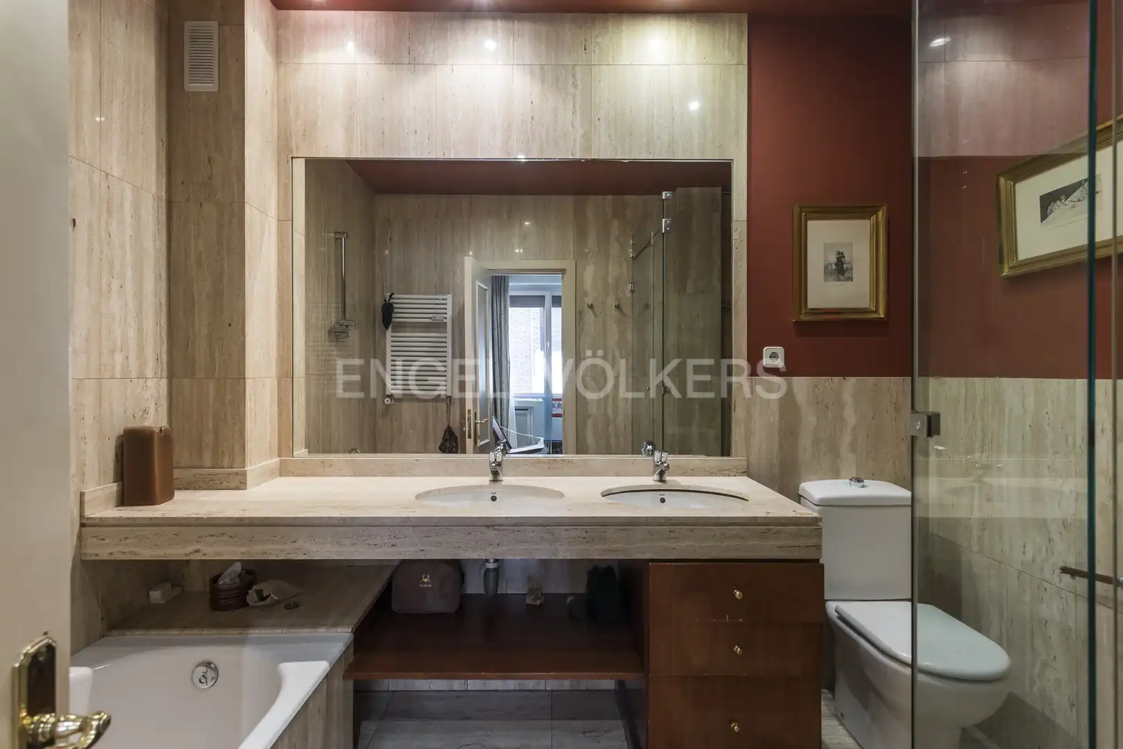 Baño de Piso en venta en Madrid con Aire acondicionado, Calefacción y Parquet