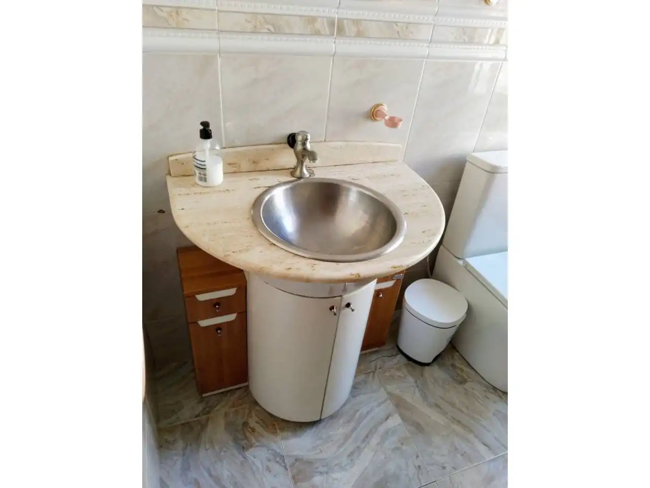 Bathroom of Flat for rent in Burgos  with Heating, Terrace and Furnished