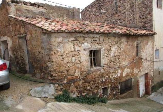 Exterior view of House or chalet for sale in Llucena / Lucena del Cid